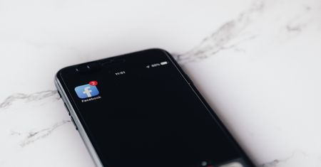 Największa awaria Facebooka w historii. Ekspert wyjaśnia