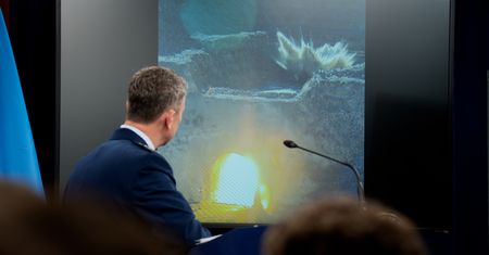 USA mogą wielokrotnie bombardować instalacje nuklearne. Iran na celowniku