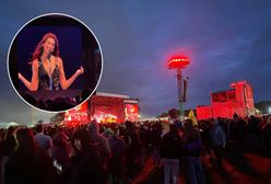 Open'er 2024. Udało się! Dua Lipa dała koncert w Gdyni. Bez ewakuacji, ale nie bez deszczu