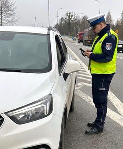 Pędził 120 km/h w terenie zabudowanym. Prawo jazdy miał kilka godzin