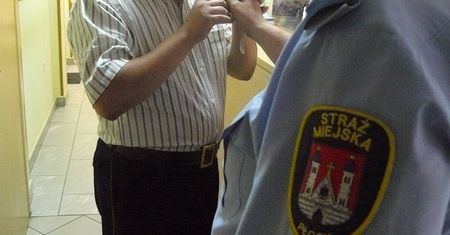 W Straży Miejskiej w Płocku można skorzystać z alkomatu