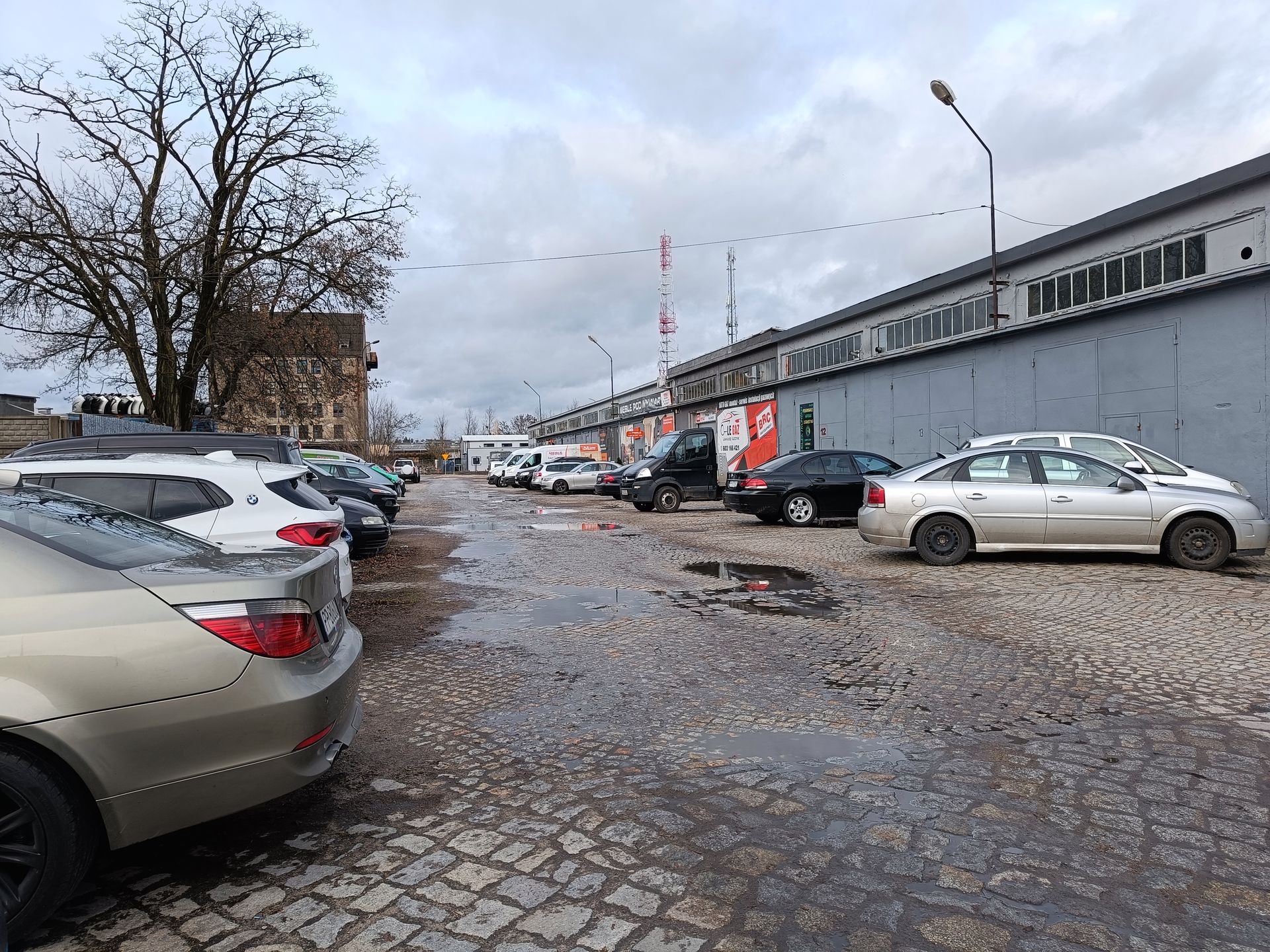 Aparat realme 9 Pro+ wymiata w nocy. Tak, może się równać z flagowcami 91