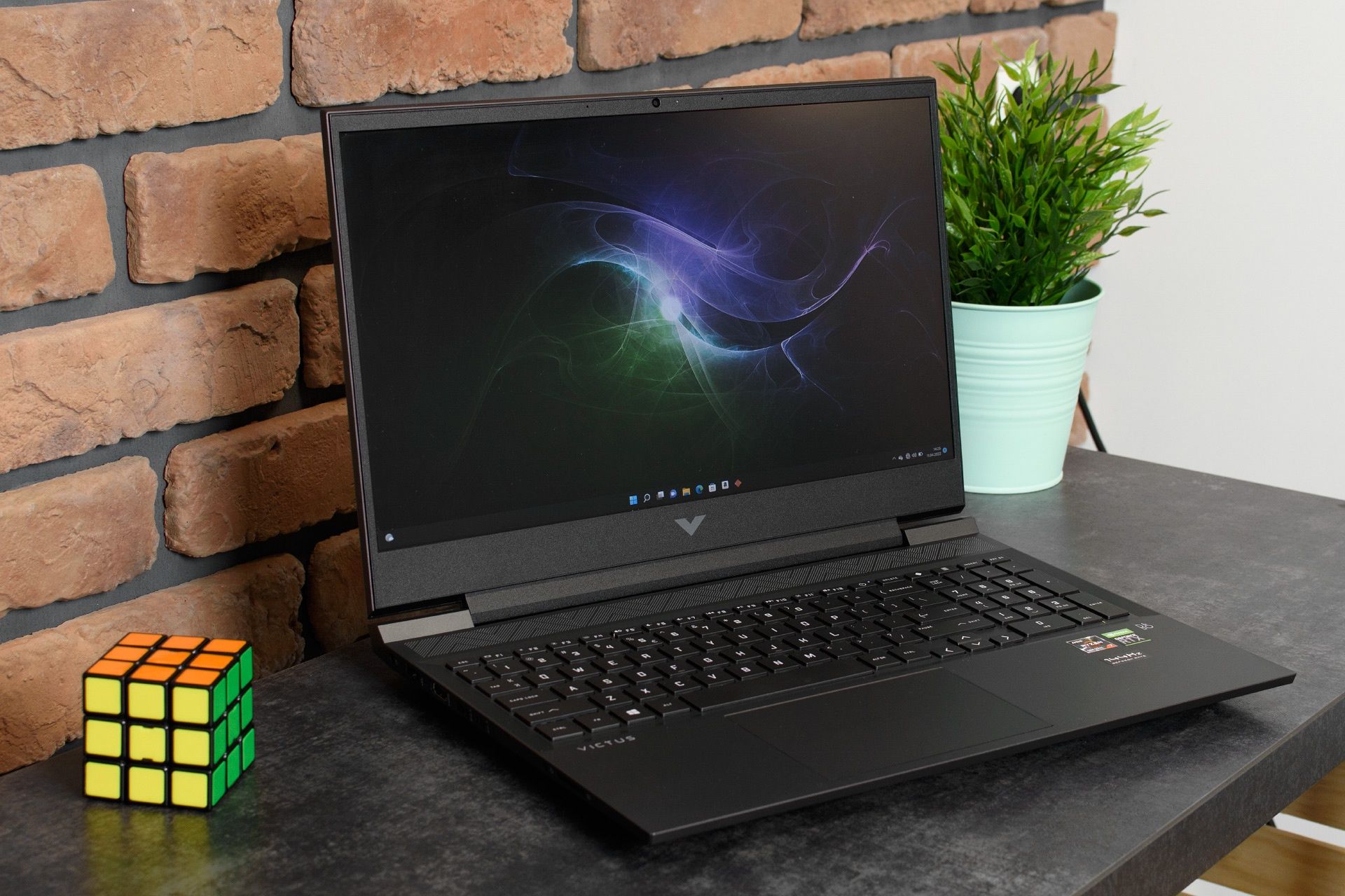 NVIDIA BTS - kup laptopa z głową