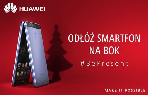 #BePresent - świąteczna kampania Huawei z Robertem Lewandowskim (wideo)