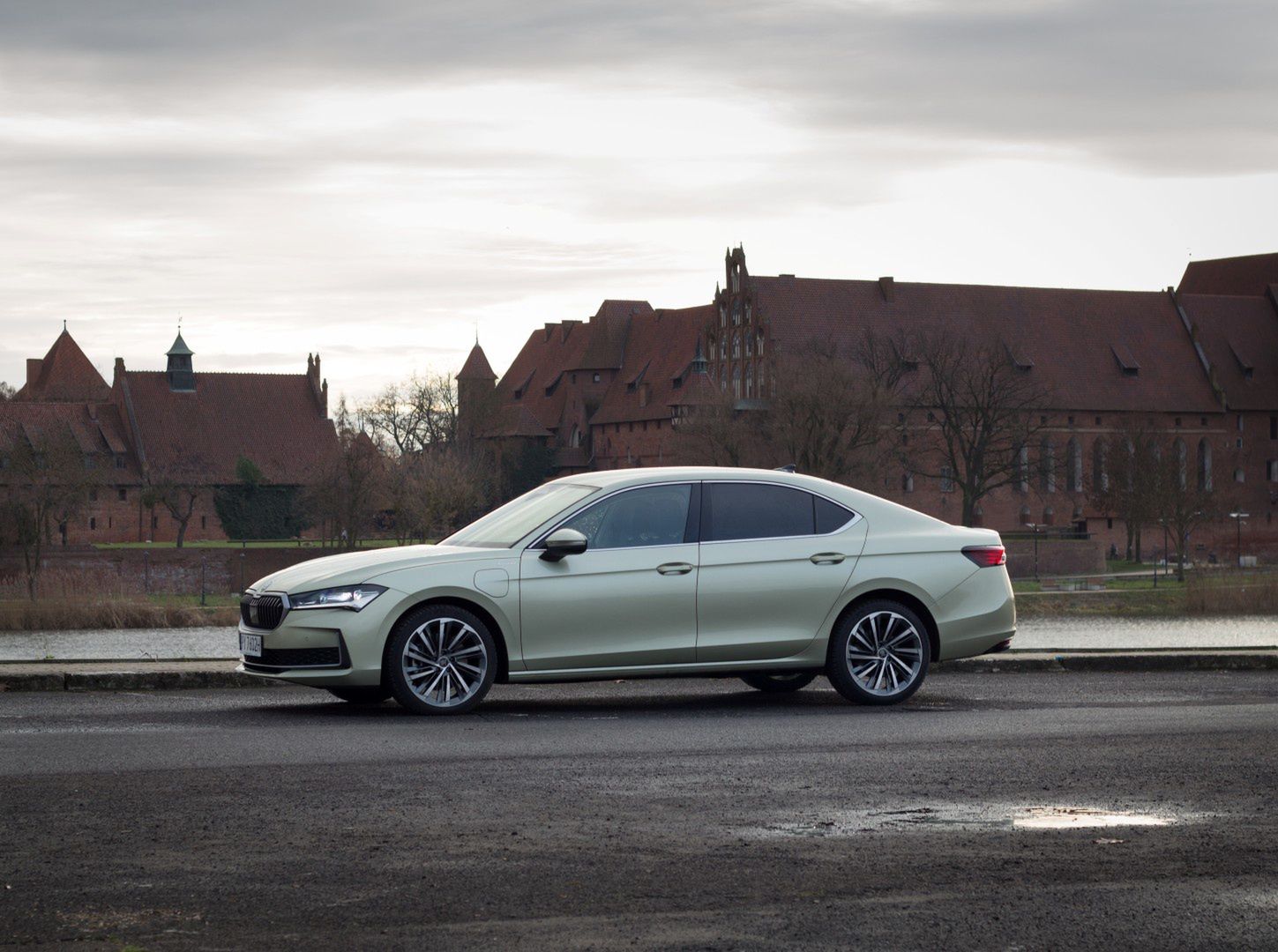 Škoda Superb 1.5 TSI Plug-In Hybrid