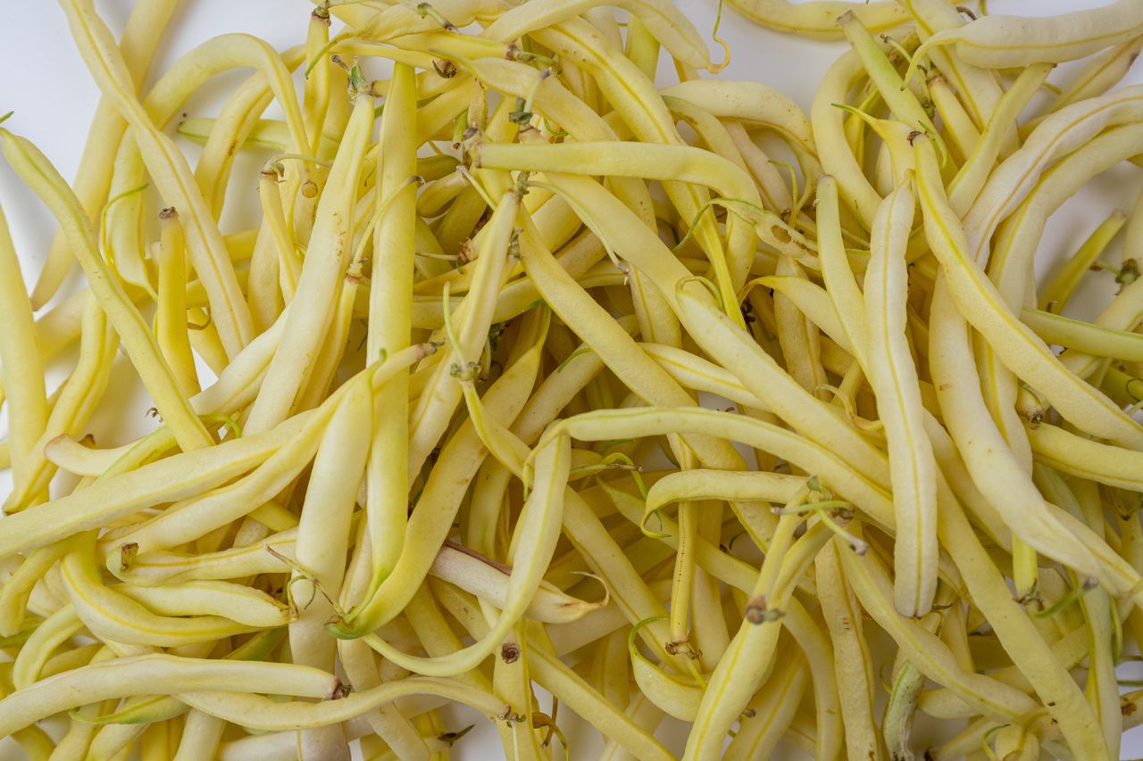 How to handle green beans with spots: Tips for safe consumption