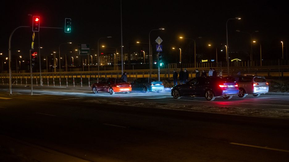 Stop nocnemu hałasowi