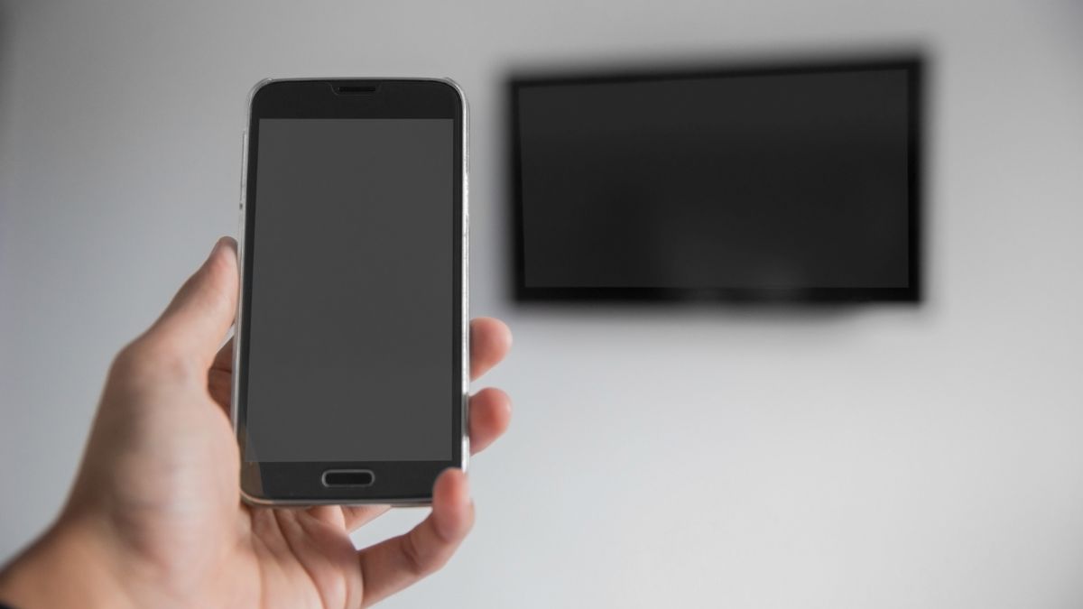 Połączenie tv ze smartfonem odbywa się w kilku prostych krokach