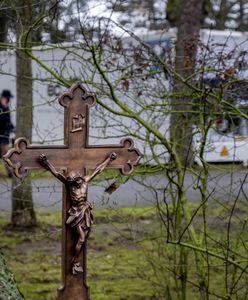 Koronawirus - Niemcy. Przepełnione szpitale, zwłoki w kontenerze