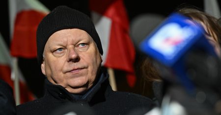 Incydenty w więzieniu Kamińskiego? "Uruchomiono większą ilość kamer"
