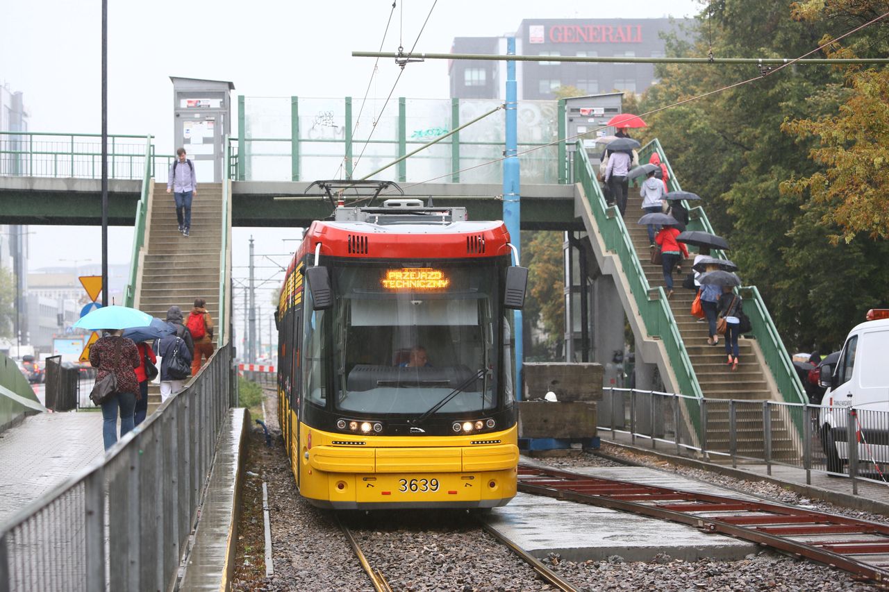 Warszawa. Koniec wakacji w komunikacji publicznej