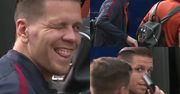 Wojciech Szczęsny "kradnie" portfel z plecaka kolegi (WIDEO)