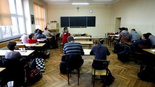 Jak obliczyć średnią i czy religia wlicza się do średniej w 2025 roku? Wyjaśniamy