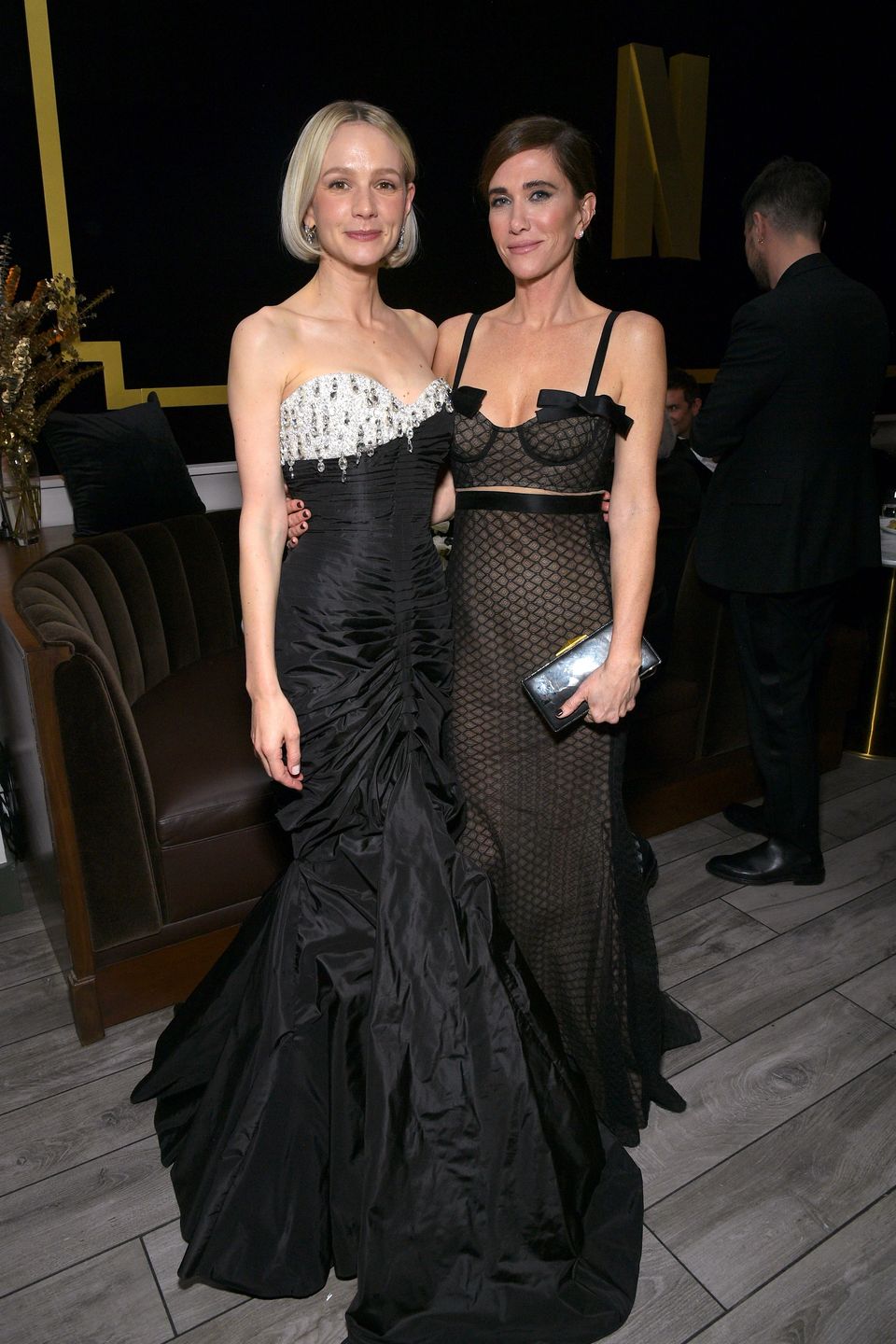 2024 Golden Globe After Party | NetflixBEVERLY HILLS, CALIFORNIA - JANUARY 07: (L-R) Carey Mulligan and Kristen Wiig attend Netflix's 2024 Golden Globe After Party at Spago on January 07, 2024 in Beverly Hills, California. (Photo by Charley Gallay/Getty Images for Netflix)Charley Gallaybestof, topix