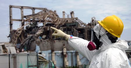 Tsunami dociera do Japonii. Poprzednie skończyło się katastrofą Fukushimy