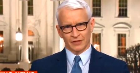 Dziennikarz CNN obraził Trumpa na wizji. Od razu przeprosił