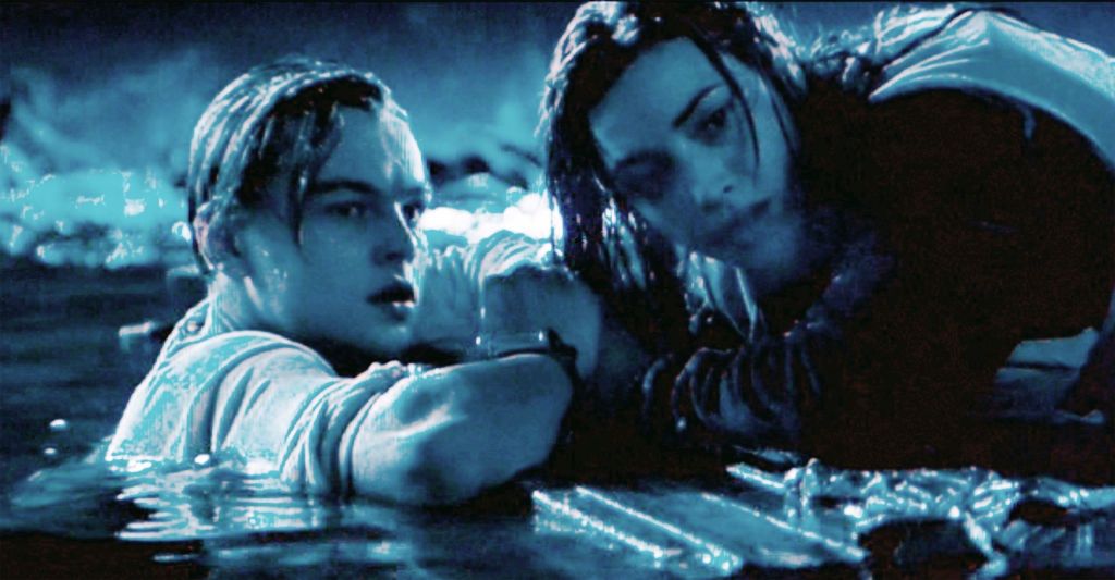 Kate Winslet i Leonardo DiCaprio w filmie "Titanic"