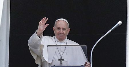 Prezent od papieża. Franciszek przekazał milion euro