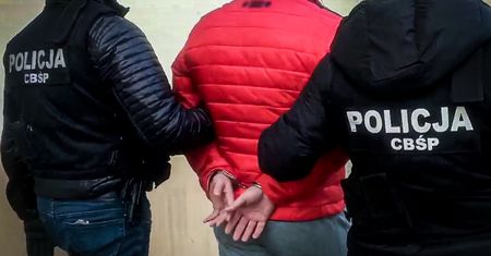 Wyłudzali odszkodowania za stare lub poniszczone auta. Na pozorowanych kolizjach zarobili małą fortunę