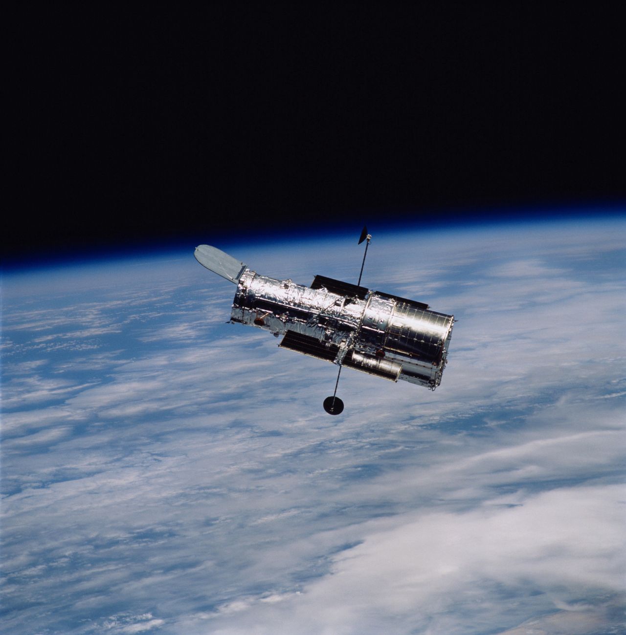 NASA. Teleskop Hubble'a działa w trybie awaryjnym. Pojawiły się problemy