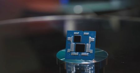 Król gier nadchodzi. AMD Ryzen 7 9850X3D już wkrótce w sklepach - jaka cena?