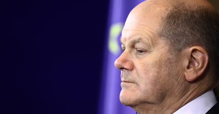 Niemcy sondaż: tylko 24 proc. wierzy w kompetencje kanclerza Scholza