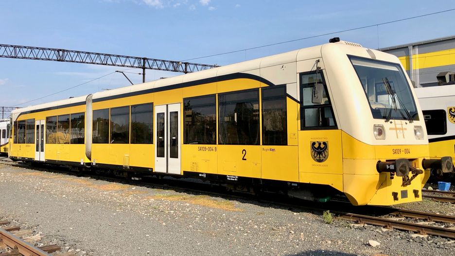 Wrocław. Kolejne Dolnośląskie remontują stare pociągi