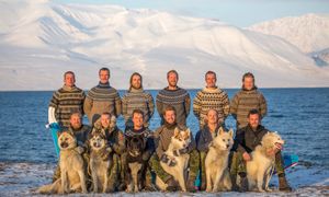 Sirius Patrol to elita duńskiej armii. Donald Trump wyśmiał psie zaprzęgi