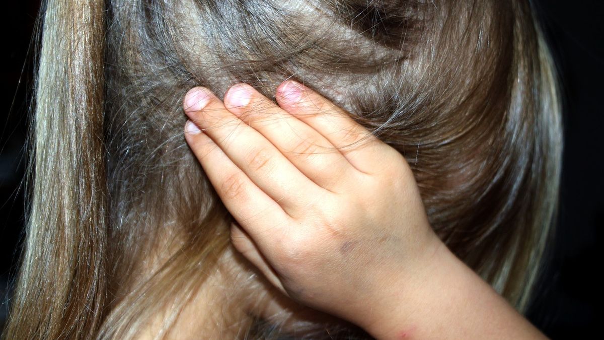 14-latka miała zostać zgwałcona w lesie przez 10 kolegów. Najmłodszy miał 11 lat