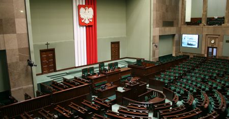 Rząd bierze się za kryptowaluty. Fani krypto grzmią