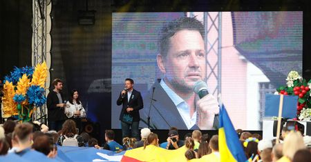 Ministerstwo nie pracuje nad propozycją Trzaskowskiego. Nowe informacje o 800+ dla Ukraińców
