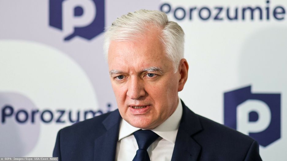 Konferencja partii PorozumienieFormer Polish Vice Prime Minister Jaroslaw Gowin seen during a press conference. Former Polish Vice Prime Minister Jaroslaw Gowin held a press conference with his Porozumienie (Agreement) party colleagues after they were removed from the government. Although Gowin's party has been a fundamental part of the ruling right wing coalition, recently he became a harsh critic of his former government policies, especially new economic project called "Polish Order". (Photo by Filip R