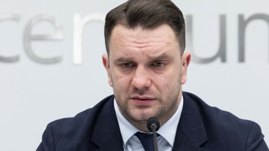 Briefing pos?a ?ukasza Mejzy08.12.2021 Warszawa Konferencja wiceministra sportu Lukasza Mejzy, fot Tomasz Jastrzebowski/REPORTER
N/z: Lukasz MejzaTomasz Jastrzebowski/REPORTER