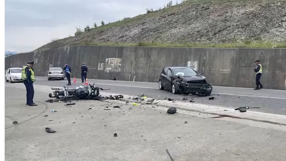 Para polskich motocyklistów zginęła w wypadku samochodowym w Albanii. Fot. YouTube/EuronewsAlbania
