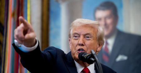 Senat USA przyjął rezolucję przeciw cłom Trumpa