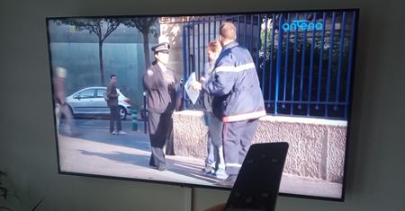 Antena HD - nowy kanał telewizji naziemnej. Stoi za nim Michał Winnicki