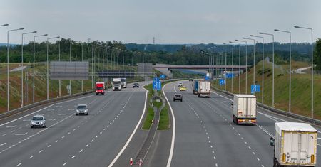 Autostrada A1 Włocławek-Toruń zyska trzeci pas. Niestety nie od razu