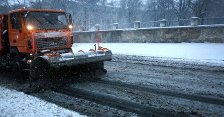 Niż Oliver atakuje. IMGW ogłasza alerty
