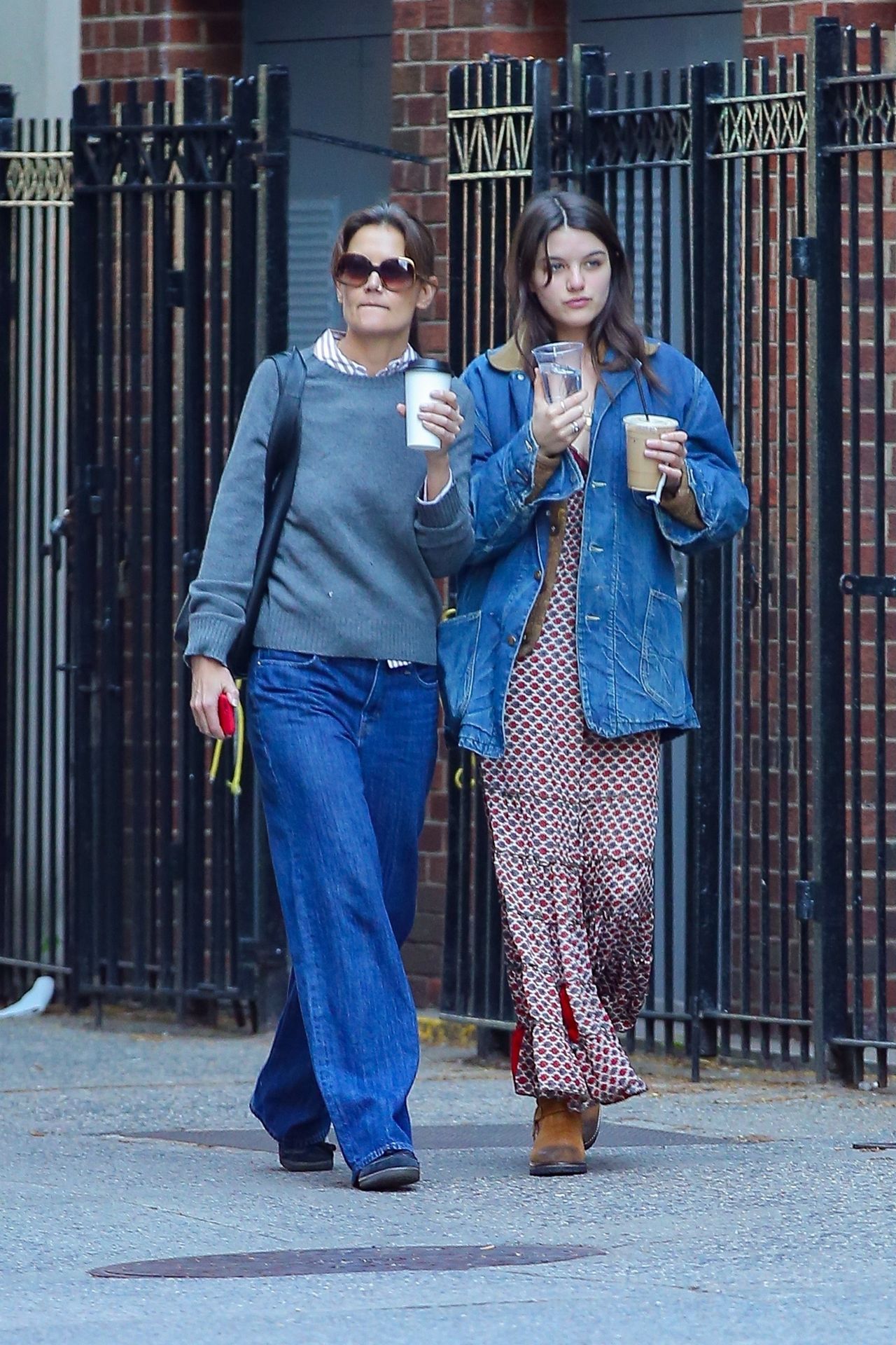 Katie Holmes and Suri Cruise "caught" in New York