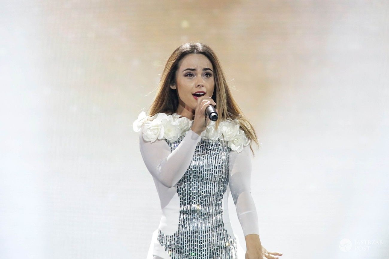 Eurowizja 2017 ALBANIA: Lindita - World