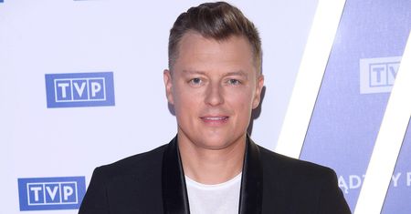 "Jaka to melodia?": Rafał Brzozowski nowym prowadzącym. Widzowie zachwyceni