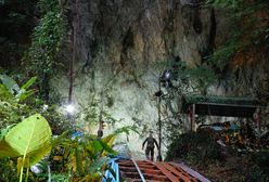 Tajlandia: Do chłopców, pierwszy raz od sześciu dni, zostało zrzucone jedzenie. Przełom w akcji