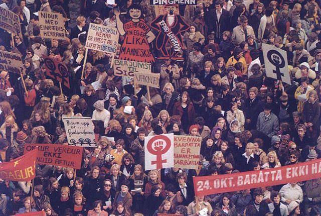 41 lat temu sparaliżowały Islandię. Teraz wspierają Polki i piszą do polskich posłów