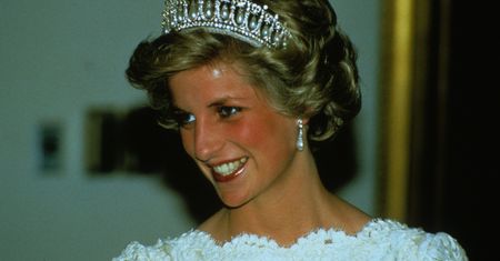 Księżna Diana była wychwalana pod niebiosa. Mroczne sekrety wyszły dopiero po śmierci