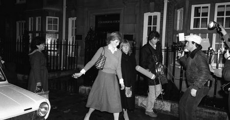Diana i paparazzi. Burzliwe losy pewnej znajomości
