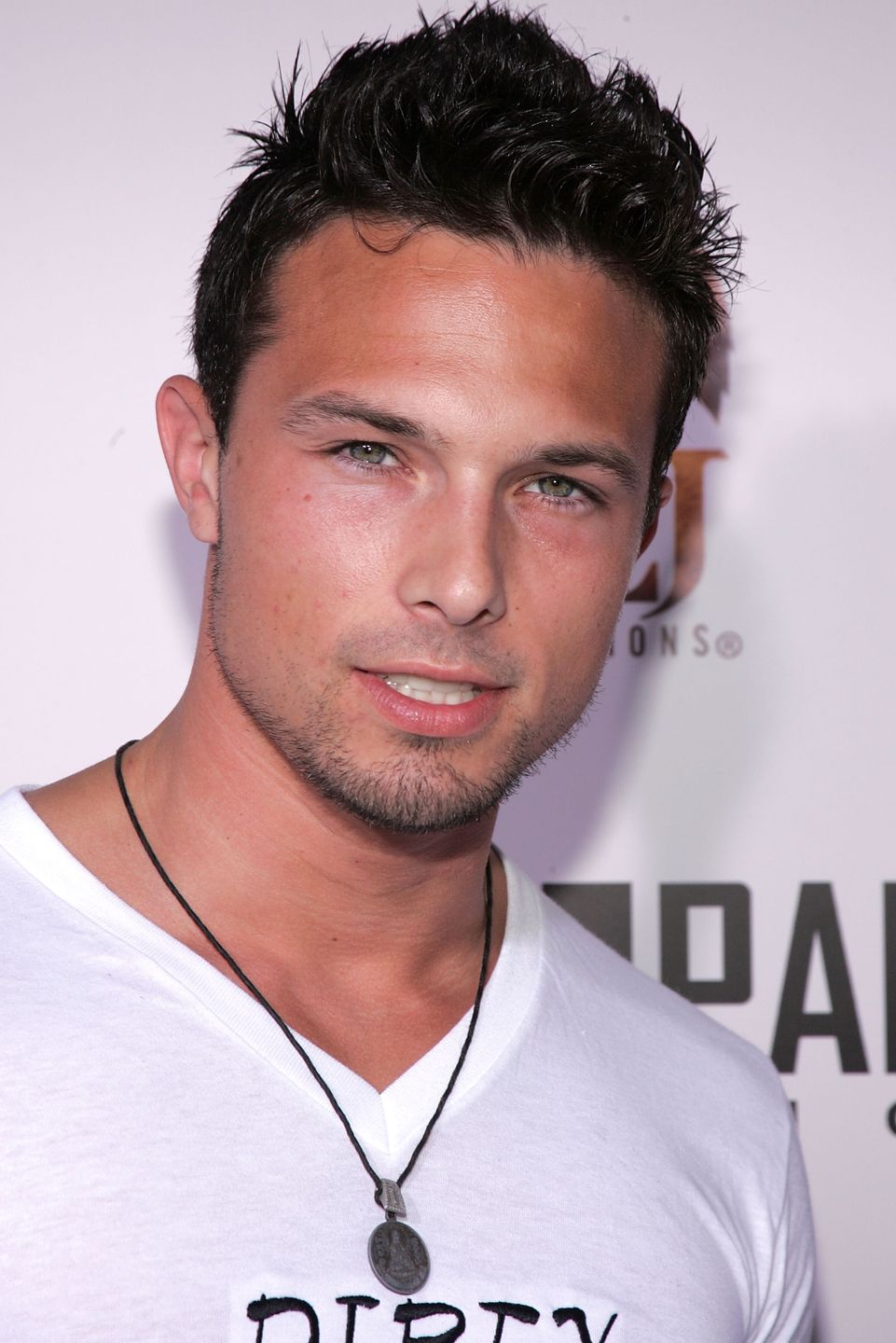 arrives at the premiere of "Dirty Love" at the ArcLight Cinerama Dome on September 19, 2005 in Hollywood, California. 