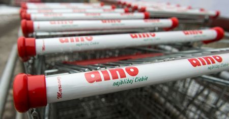 Dino idzie jak burza. Szykuje się do budowy kolejnego centrum logistycznego