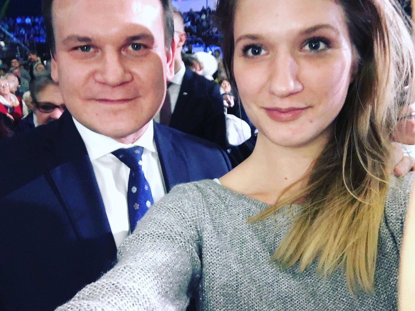 Nasza reporterka, Karolina Rogaska z posłem PiS Dominikiem Tarczyńskim