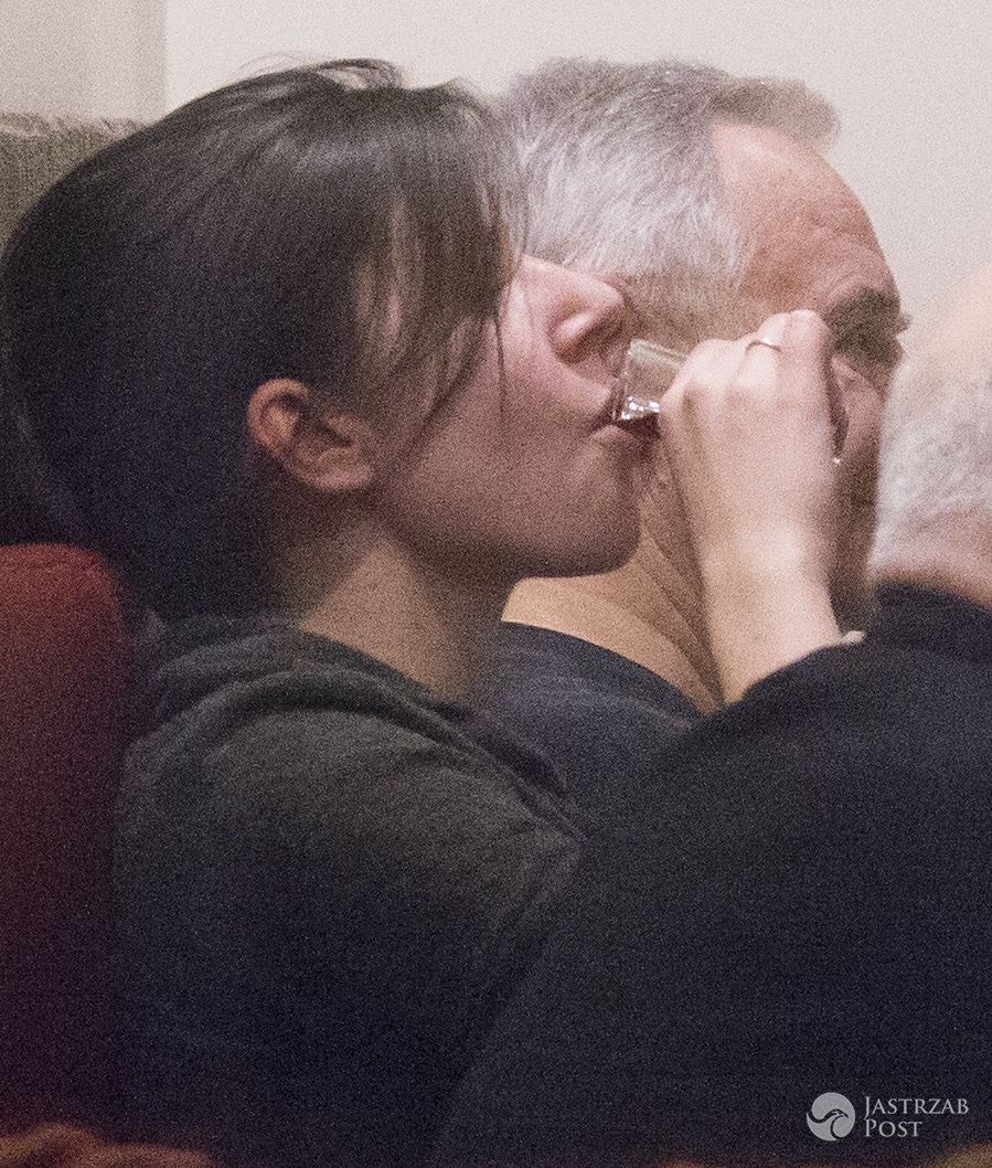 Antonina Turnau pije alkohol w restauracji Marka Kondrata
