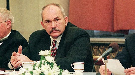 Prof. Mirosław Handke o reformie edukacji: od września będzie dramat